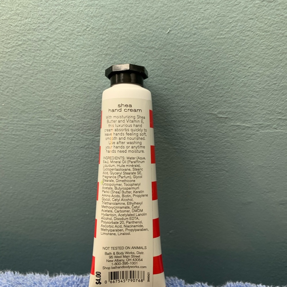 Bath & Body Works Shea Butter - Picture 2 of 2